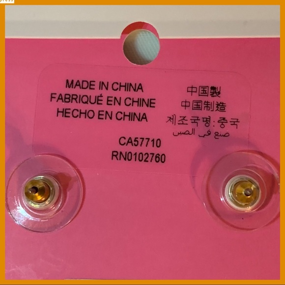 kate spade NEW YORK CORAL FLOWER STUDS - Picture 4 of 6